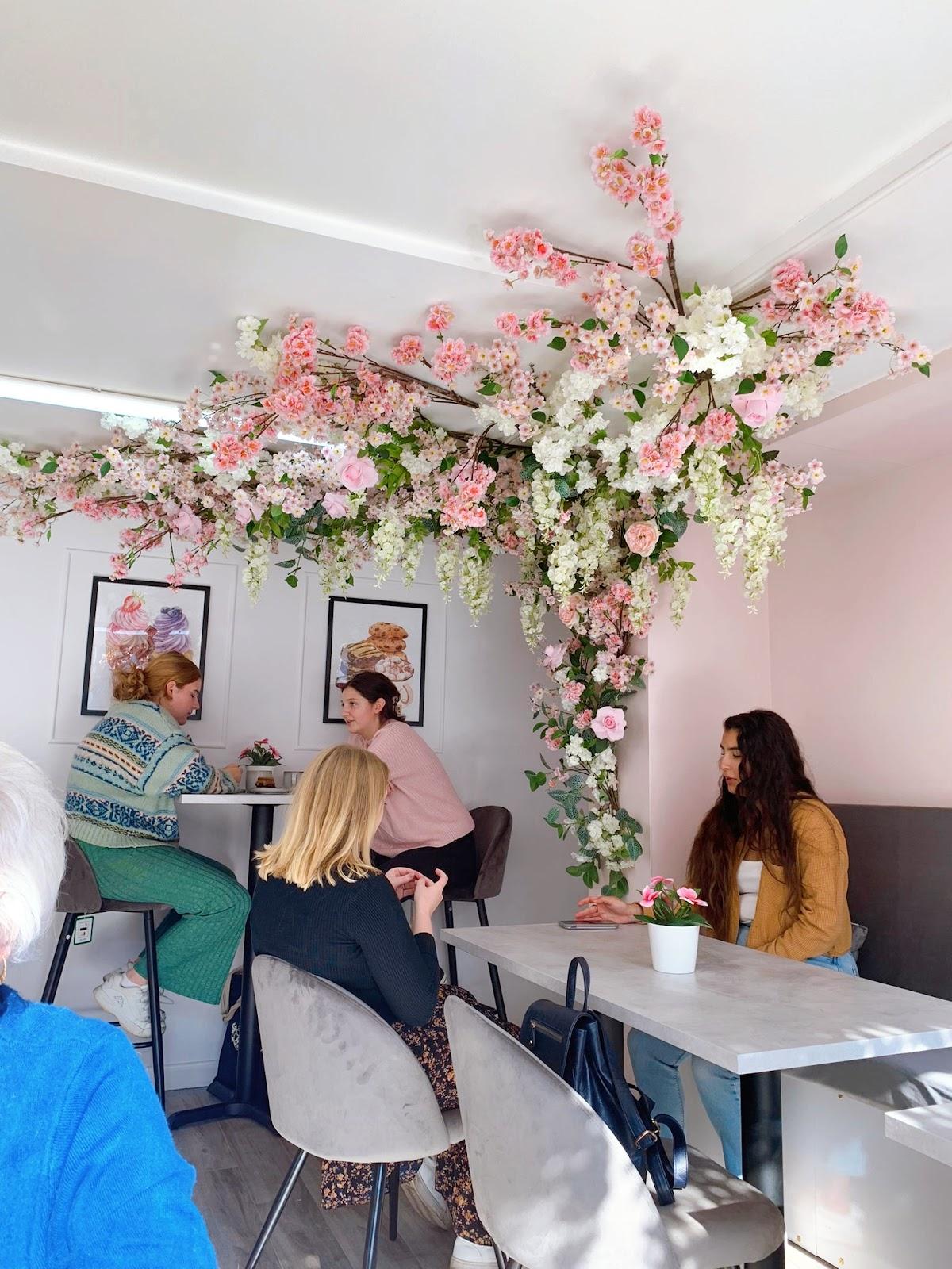 Sapphire's Cafe & Bakery